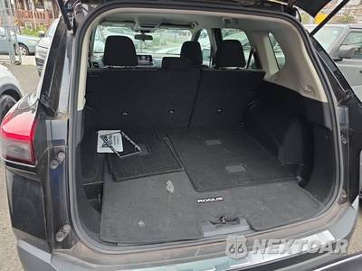 2023 Nissan Rogue SV - zdjęcie 17 z 25 - miniatura