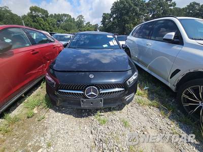 2021 Mercedes-Benz A 220 4MATIC - zdjęcie 2 z 27 - miniatura