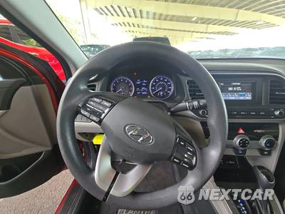 2019 Hyundai Elantra SE Sedan - zdjęcie 10 z 31 - miniatura