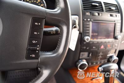 2004 Volkswagen Touareg - zdjęcie 94 z 151 - miniatura