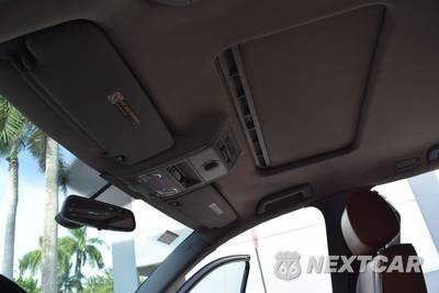 2004 Volkswagen Touareg - zdjęcie 114 z 151 - miniatura