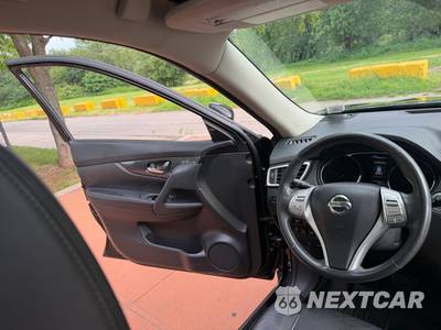 2015 Nissan Rogue SL - zdjęcie 33 z 98 - miniatura