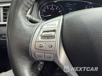 2015 Nissan Rogue SL - zdjęcie 66 z 98 - miniatura