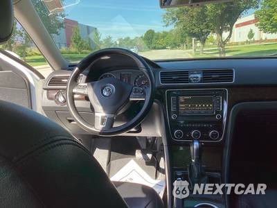 2015 Volkswagen Passat V6 SEL Premium - zdjęcie 17 z 29 - miniatura