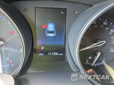 2019 Toyota C-HR XLE - zdjęcie 12 z 24 - miniatura