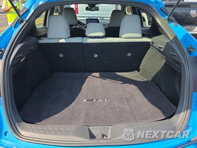 2019 Toyota C-HR XLE - zdjęcie 16 z 24 - miniatura