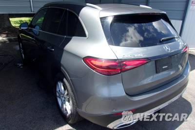 2023 Mercedes-Benz GLC 300 4MATIC - zdjęcie 13 z 21 - miniatura