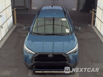 2026 Toyota Corolla Cross XLE - zdjęcie 2 z 22 - miniatura