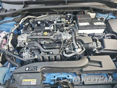 2026 Toyota Corolla Cross XLE - zdjęcie 15 z 22 - miniatura