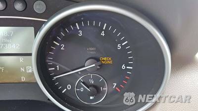 2011 Mercedes-Benz ML 350 - zdjęcie 29 z 45 - miniatura