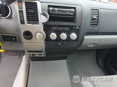 2007 Toyota Tundra SR5 Crew Cab Short Bed - zdjęcie 11 z 38 - miniatura