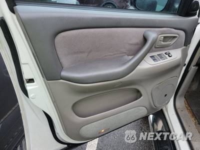 2004 Toyota Tundra SR5 Crew Cab Medium Bed - zdjęcie 9 z 39 - miniatura