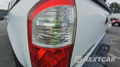 2004 Toyota Tundra SR5 Crew Cab Medium Bed - zdjęcie 24 z 39 - miniatura