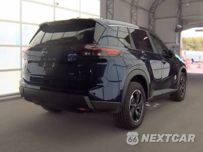 2025 Nissan Rogue SV - zdjęcie 4 z 23 - miniatura