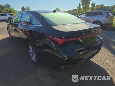 2019 Toyota Avalon Hybrid XLE - zdjęcie 6 z 23 - miniatura