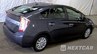 2012 Toyota Prius Plug-In Hybrid - zdjęcie 4 z 21 - miniatura