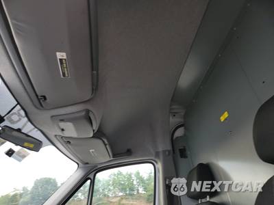 2015 Mercedes-Benz Sprinter 2500 Cargo Van Standard Roof 144.3" WB - zdjęcie 16 z 43 - miniatura