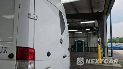 2015 Mercedes-Benz Sprinter 2500 Cargo Van Standard Roof 144.3" WB - zdjęcie 30 z 43 - miniatura