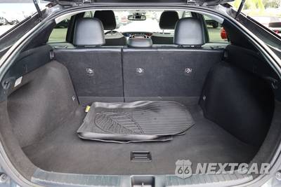 2019 Toyota Prius Limited - zdjęcie 15 z 17 - miniatura