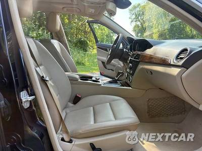 2014 Mercedes-Benz C 300 4MATIC Sedan - zdjęcie 13 z 19 - miniatura