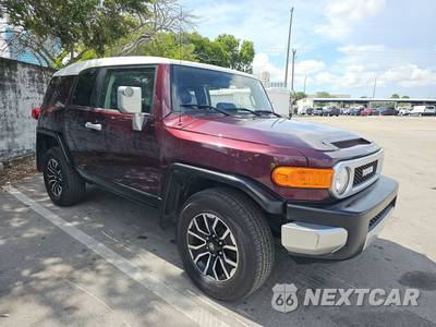 2007 Toyota FJ Cruiser w/Rear Doors - zdjęcie 6 z 128 - miniatura