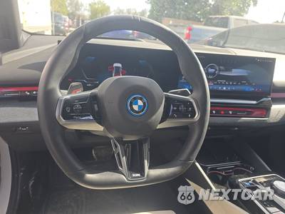 2026 BMW i5 eDrive40 M SPORT LINE - zdjęcie 11 z 26 - miniatura
