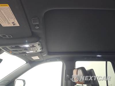 2023 GMC Yukon Denali Ultimate - zdjęcie 21 z 31 - miniatura