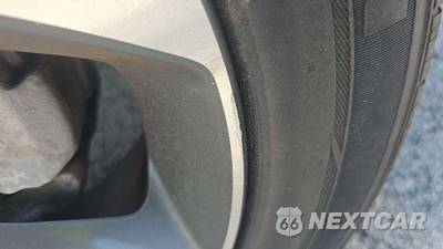 2025 Hyundai Venue SEL - zdjęcie 36 z 43 - miniatura