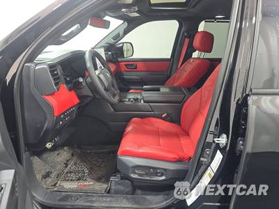 2025 Toyota Sequoia TRD Pro - zdjęcie 7 z 19 - miniatura