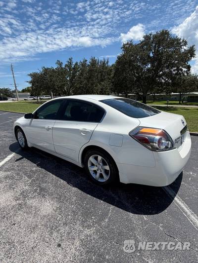 2011 Nissan Altima 2.5 S Sedan - zdjęcie 4 z 7 - miniatura
