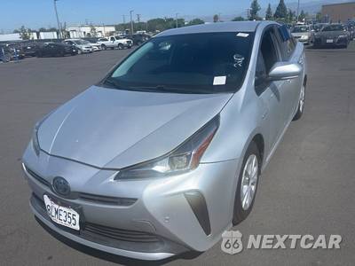 2019 Toyota Prius LE - zdjęcie 3 z 13 - miniatura