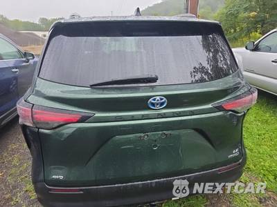 2022 Toyota Sienna LE 8-Passenger 120.5" WB - zdjęcie 5 z 21 - miniatura