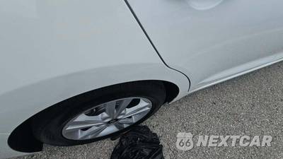 2018 Hyundai Elantra Value Edition Sedan - zdjęcie 25 z 36 - miniatura