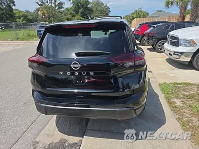 2025 Nissan Rogue SV - zdjęcie 5 z 22 - miniatura
