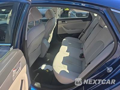 2017 Hyundai Sonata SE - zdjęcie 16 z 23 - miniatura