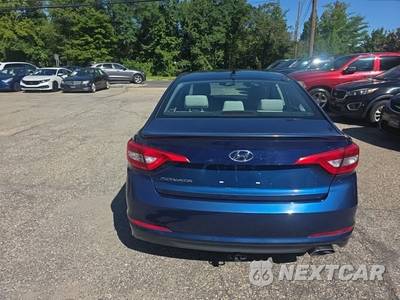 2017 Hyundai Sonata SE - zdjęcie 5 z 23 - miniatura