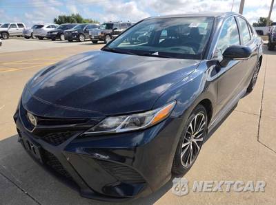 2019 Toyota Camry SE - zdjęcie 1 z 11 - miniatura