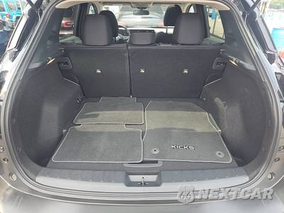 2025 Nissan Kicks SV - zdjęcie 16 z 22 - miniatura