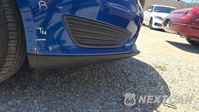 2018 Ford Focus SE Sedan - zdjęcie 21 z 25 - miniatura