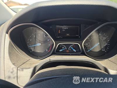 2018 Ford Focus SE Sedan - zdjęcie 12 z 25 - miniatura