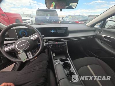 2025 Hyundai Sonata SEL - zdjęcie 11 z 34 - miniatura