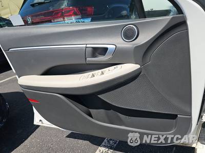2025 Hyundai Sonata SEL - zdjęcie 9 z 39 - miniatura