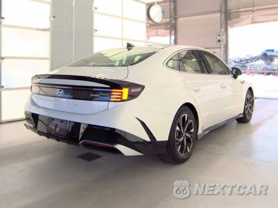 2025 Hyundai Sonata SEL - zdjęcie 4 z 39 - miniatura