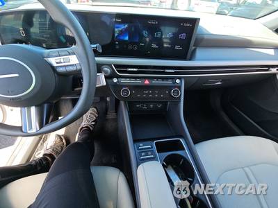 2025 Hyundai Sonata SEL - zdjęcie 11 z 39 - miniatura