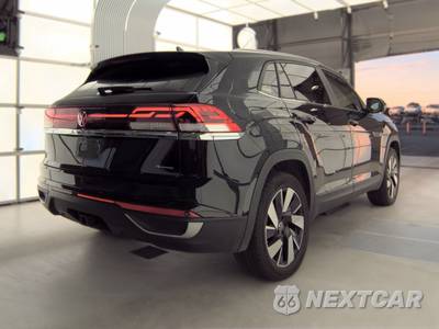 2025 Volkswagen Atlas Cross Sport 2.0T SE w/Technology - zdjęcie 4 z 40 - miniatura