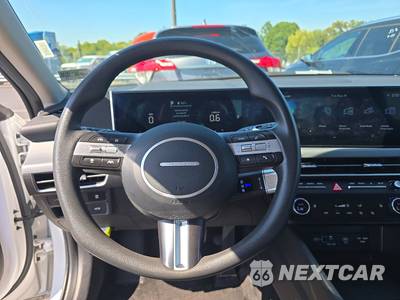 2025 Hyundai Sonata SEL - zdjęcie 10 z 25 - miniatura