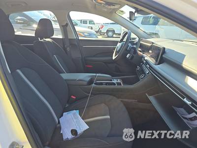 2025 Hyundai Sonata SEL - zdjęcie 8 z 25 - miniatura