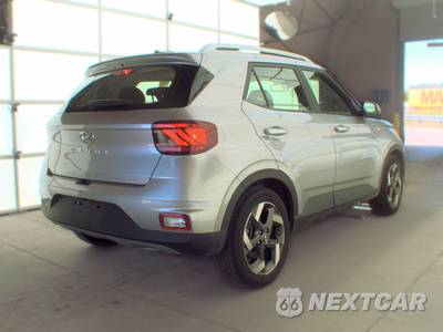 2025 Hyundai Venue SEL - zdjęcie 4 z 31 - miniatura