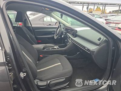2025 Hyundai Sonata SEL - zdjęcie 8 z 28 - miniatura