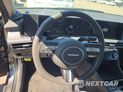 2025 Hyundai Sonata SEL - zdjęcie 10 z 31 - miniatura